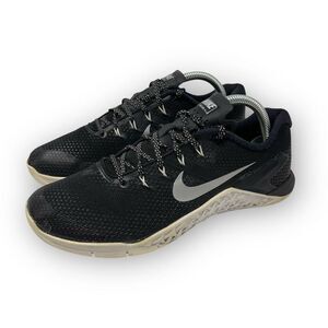 Nike Metcon 4 Black Cross Fit Athletic Training Sneakers 924593-001 Women’s 9
